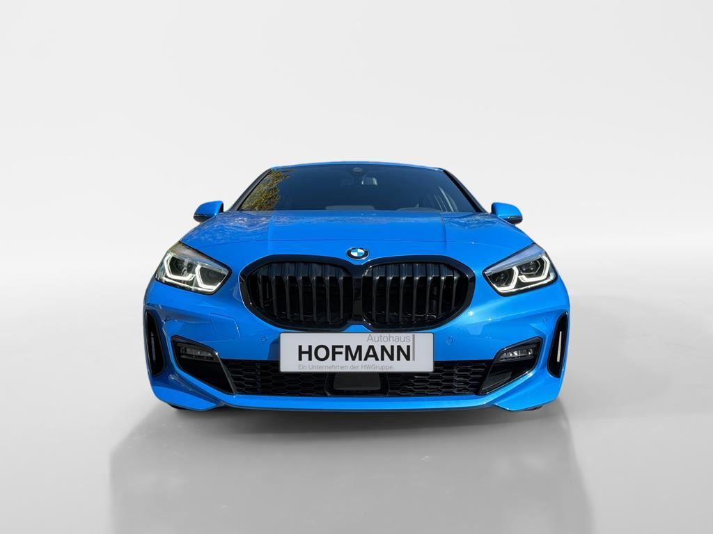 BMW 118 2022 г. Синий, пробег 24200 км