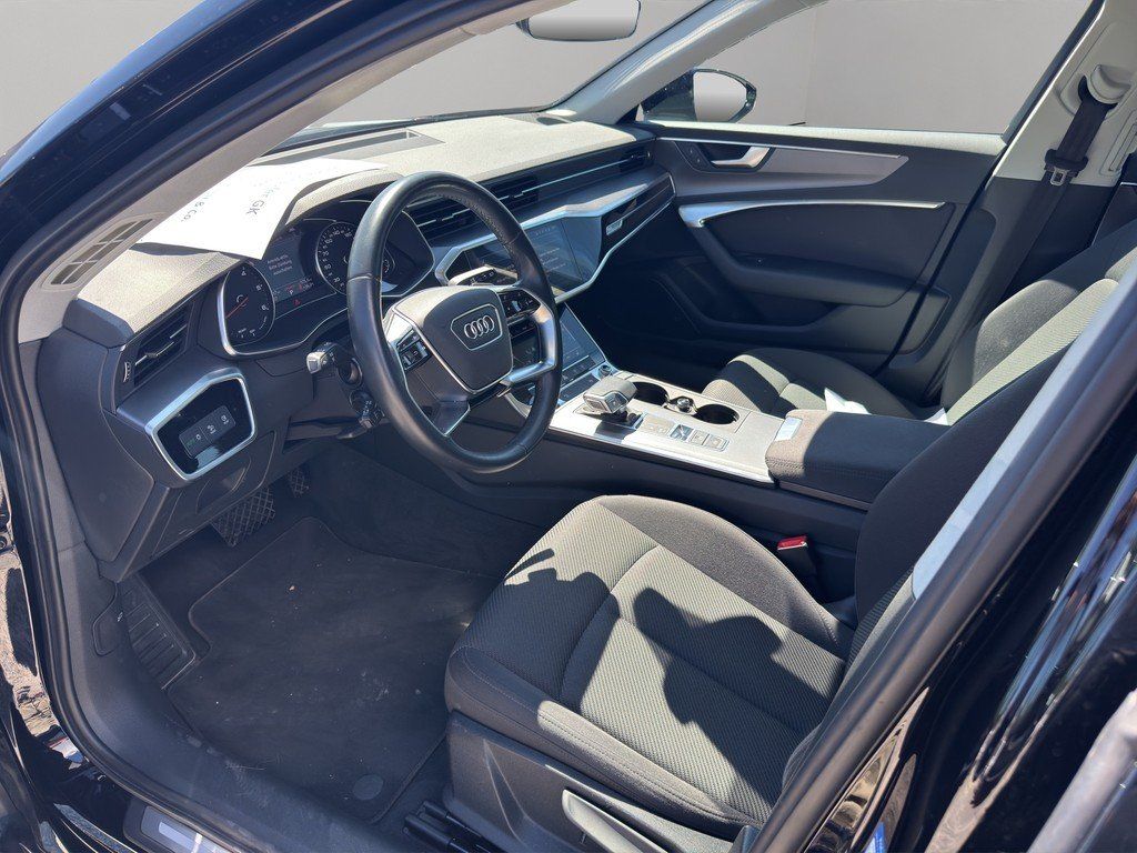 Audi A6 2023 г. Чёрный, пробег 52400 км