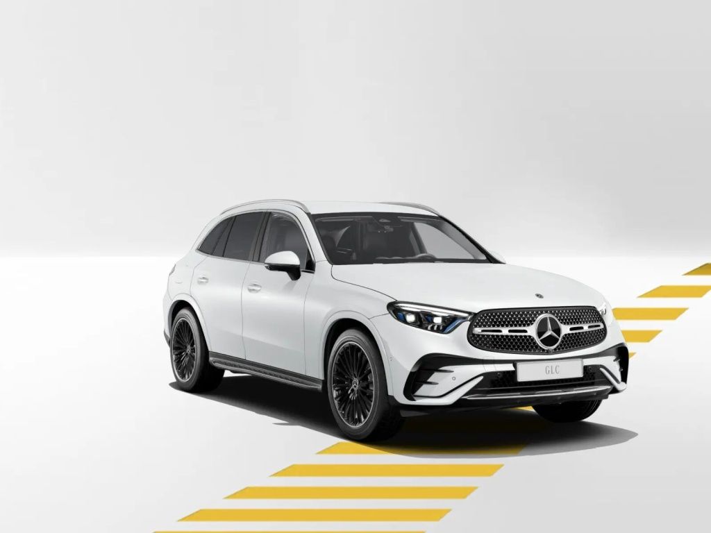 Mercedes-Benz GLC 200 2025 г. Белый, пробег 12206 км