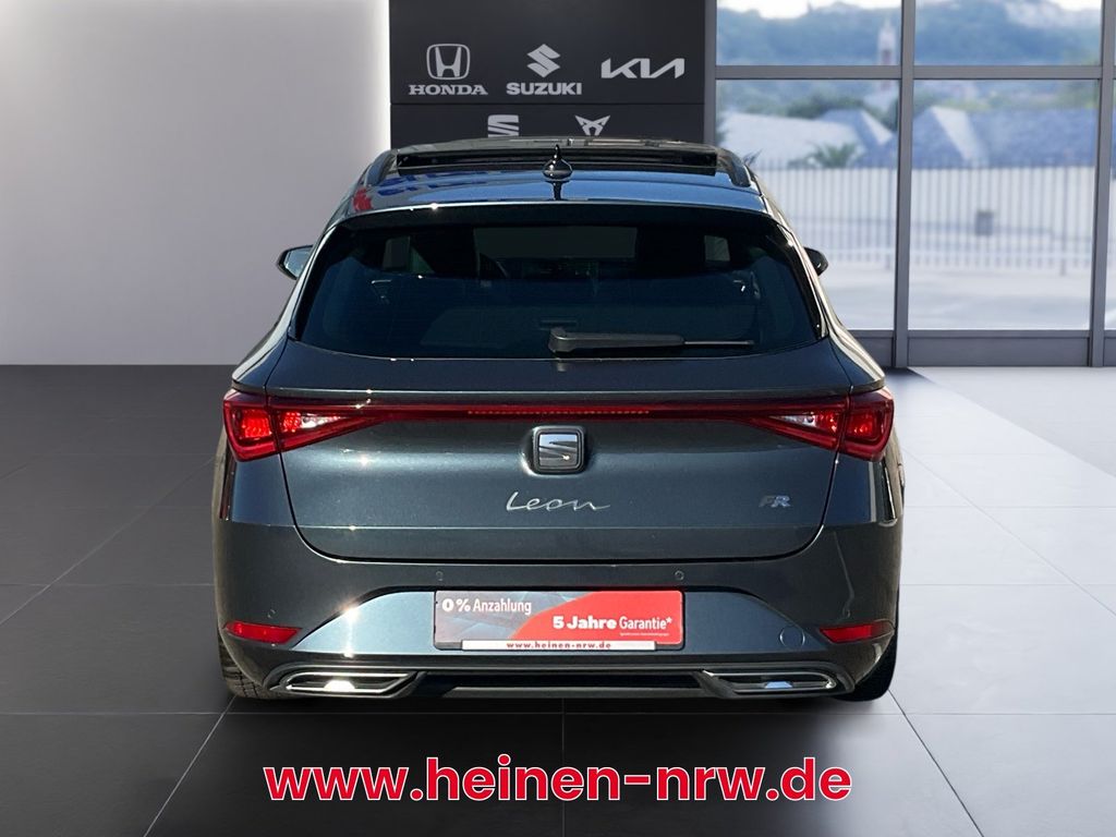 SEAT Leon 2022 г. Серый, пробег 59511 км