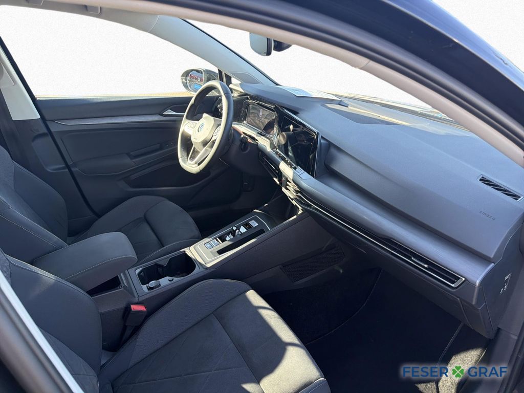 Volkswagen Golf 2022 г. Чёрный, пробег 45000 км