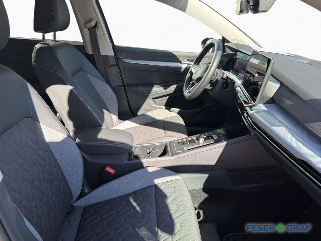 Volkswagen Golf 2025 г. Серый, пробег 23150 км