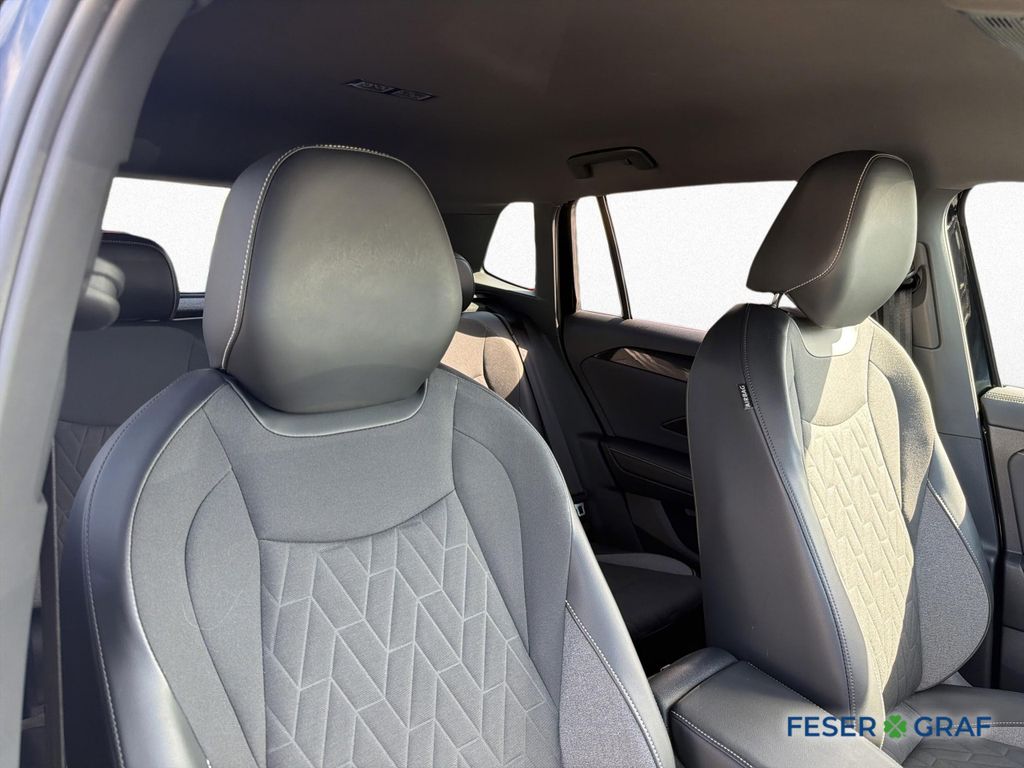 Volkswagen Tiguan 2025 г. Чёрный, пробег 26300 км