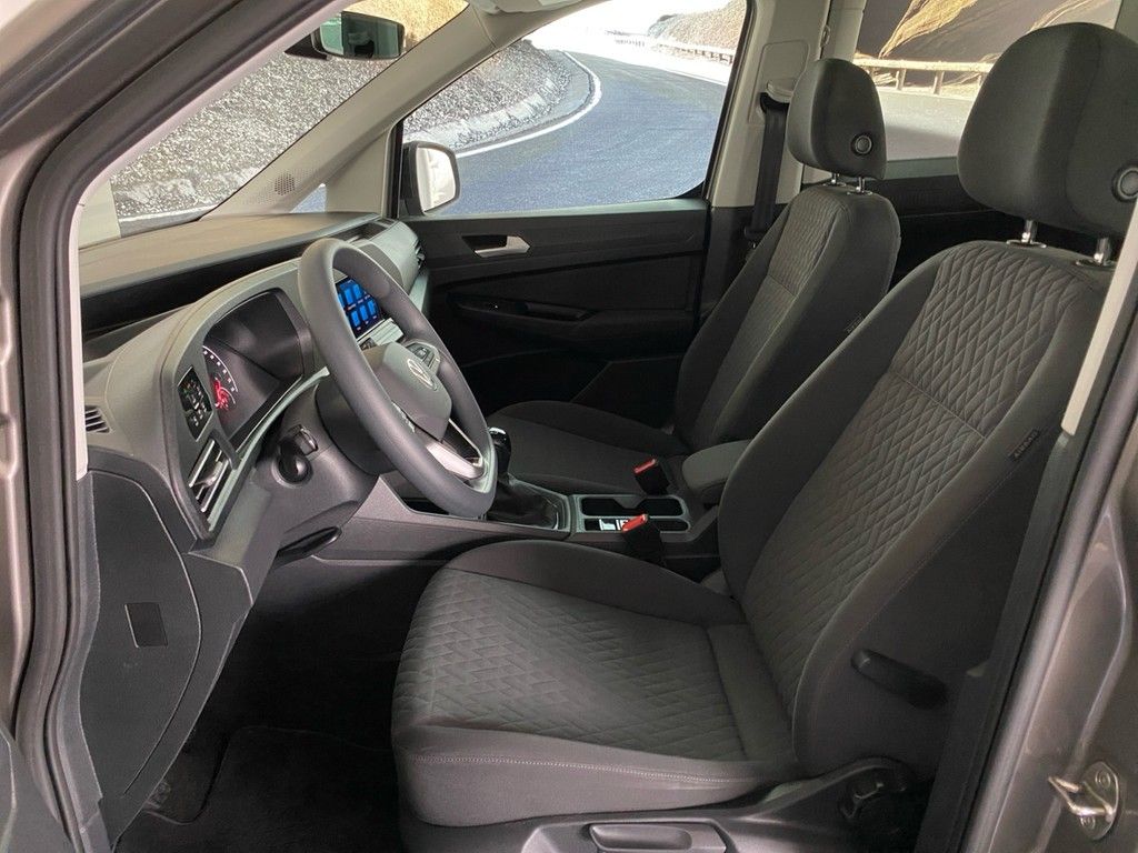 Volkswagen Caddy 2022 г. Бежевый, пробег 58265 км
