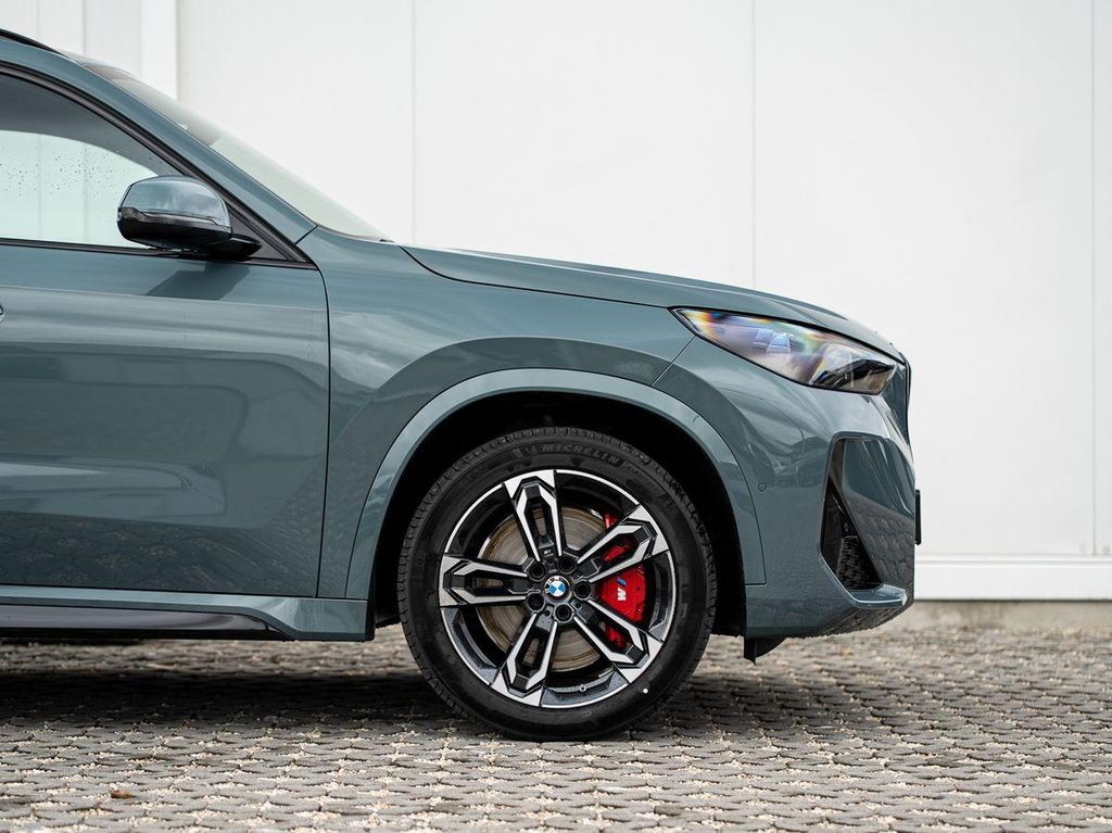 BMW X1 2026 г. Зелёный, пробег 7490 км