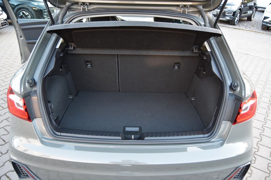 Audi A1 2023 г. Серый, пробег 34523 км