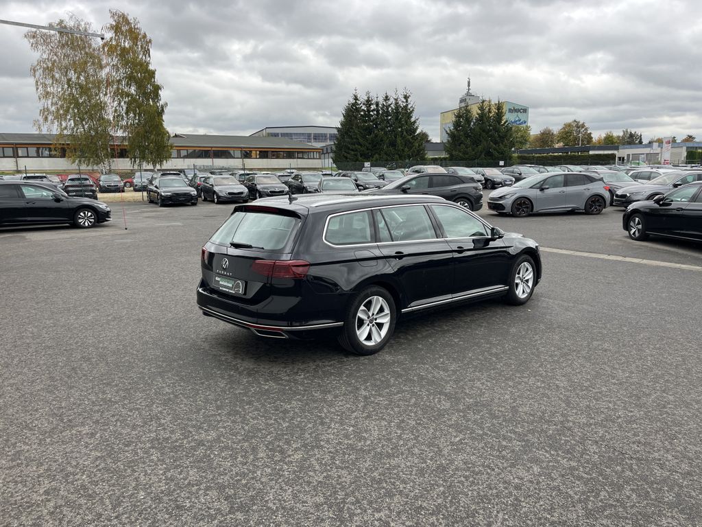 Volkswagen PASSAT VARIANT 2023 г. Чёрный, пробег 39987 км