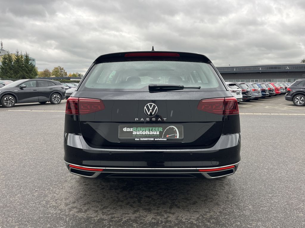 Volkswagen PASSAT VARIANT 2023 г. Чёрный, пробег 39987 км