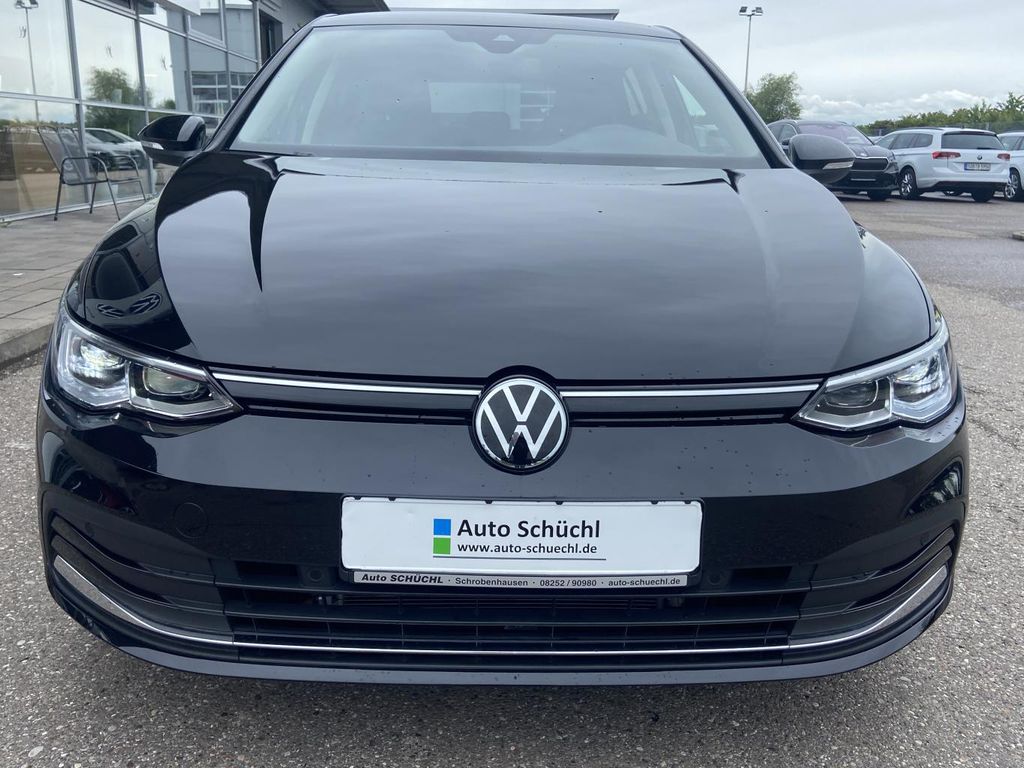 Volkswagen Golf 2023 г. Чёрный, пробег 36605 км