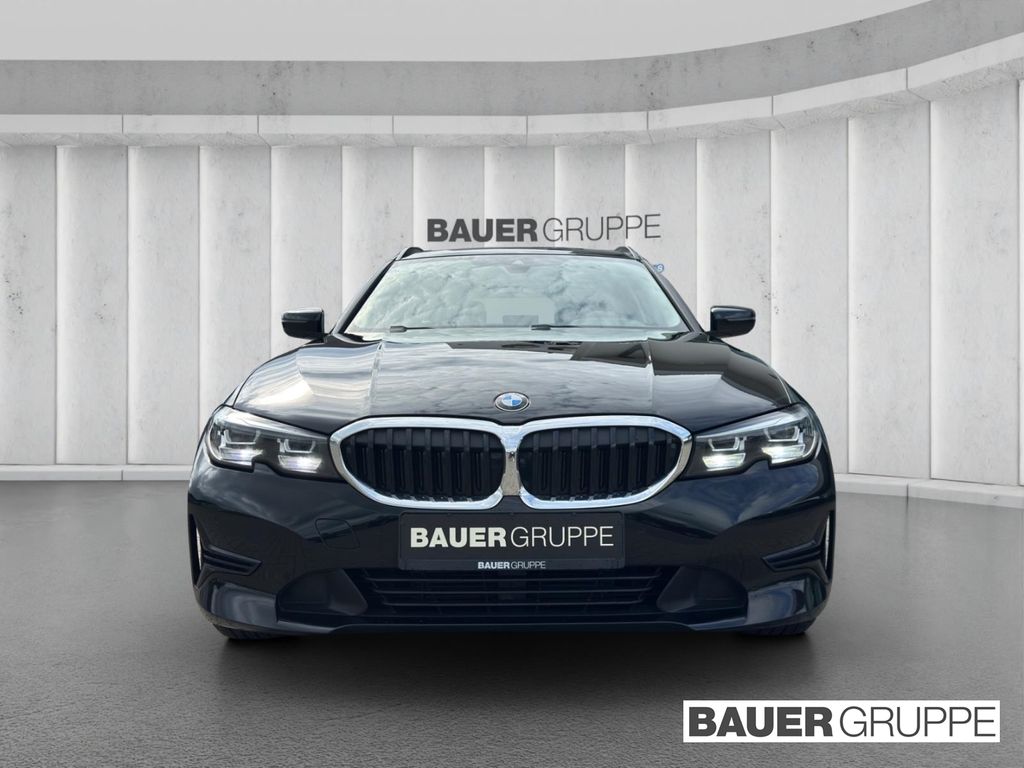 BMW 318 2022 г. Чёрный, пробег 38546 км