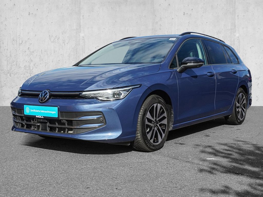 Volkswagen Golf 2026 г. Синий, пробег 26403 км