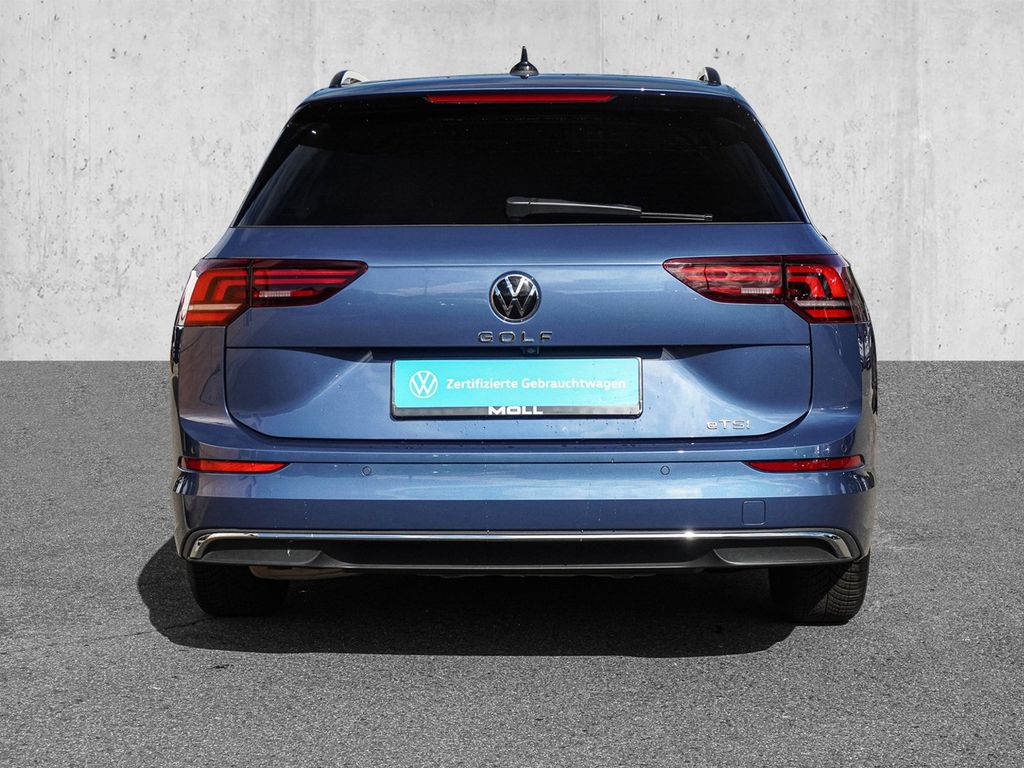 Volkswagen Golf 2026 г. Синий, пробег 26403 км