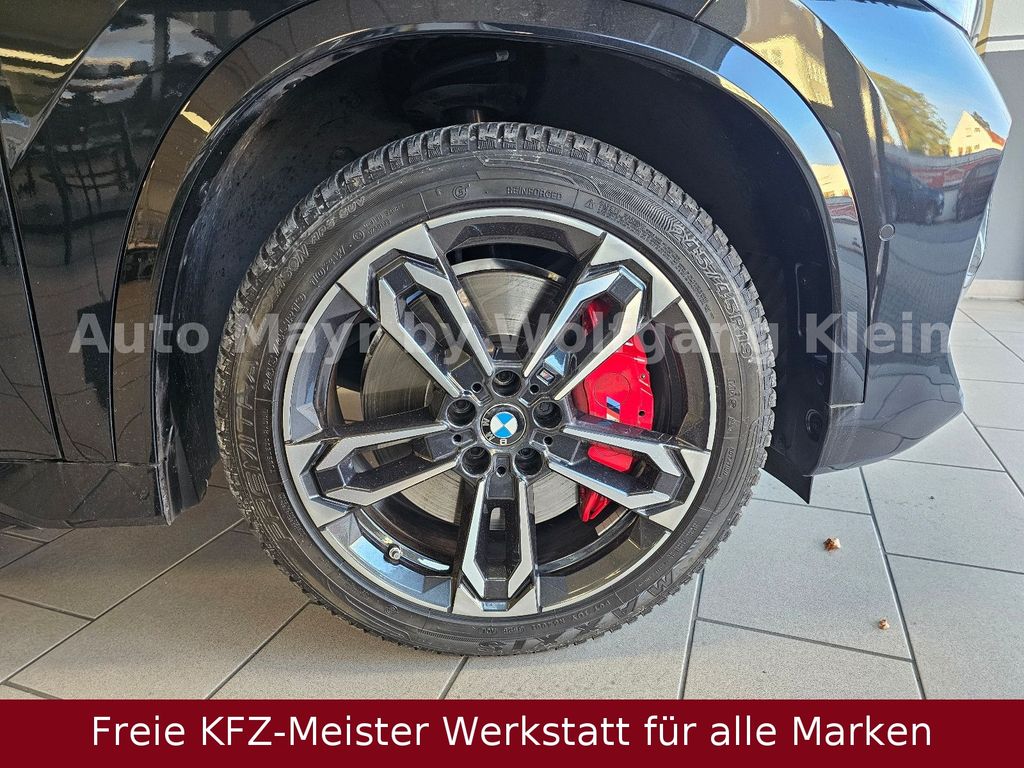 BMW X1 2026 г. Чёрный, пробег 27100 км