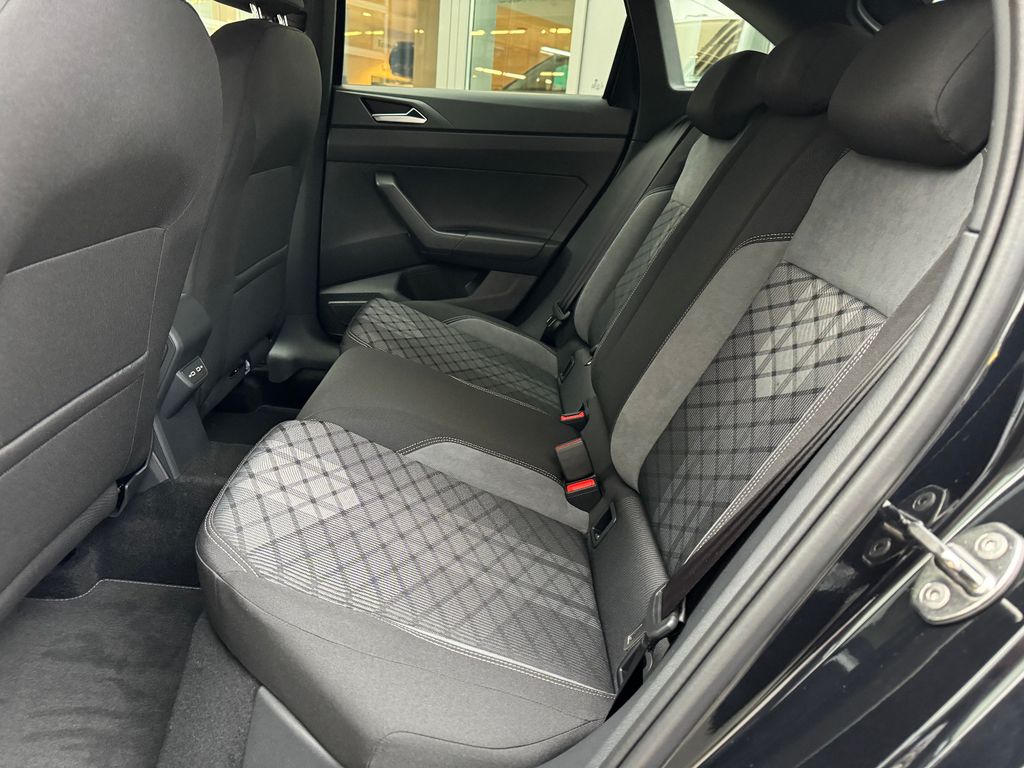 Volkswagen Taigo 2025 г. Чёрный, пробег 28865 км