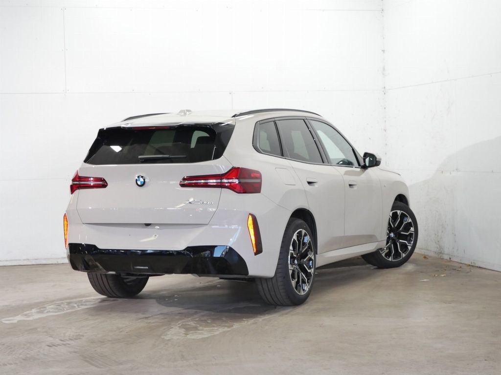 BMW X3 2026 г. Серебристый, пробег 12785 км