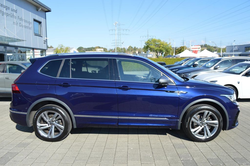 Volkswagen TIGUAN ALLSPACE 2023 г. Синий, пробег 52100 км