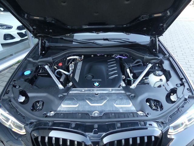 BMW X3 2024 г. Чёрный, пробег 54740 км