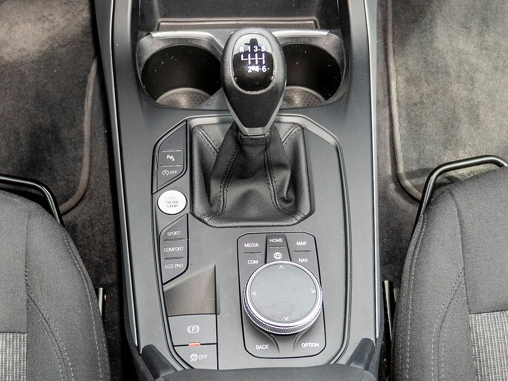 BMW 118 2023 г. Чёрный, пробег 59997 км