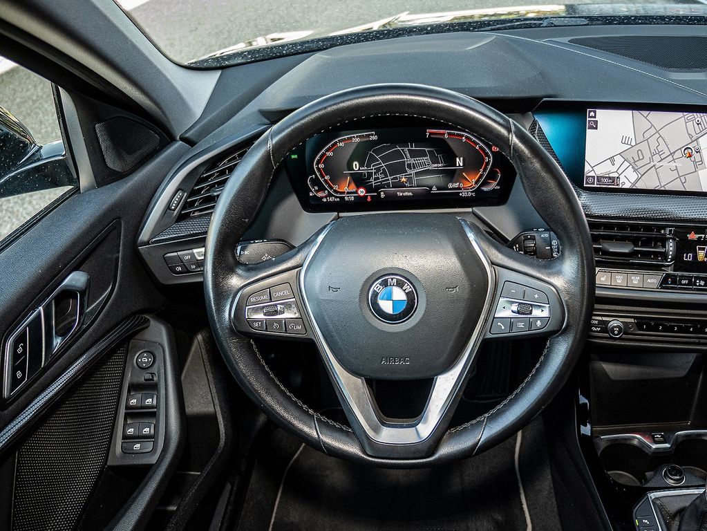 BMW 118 2022 г. Чёрный, пробег 37356 км