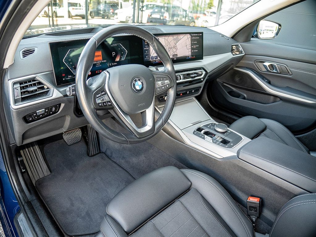 BMW 330 2023 г. Синий, пробег 29675 км