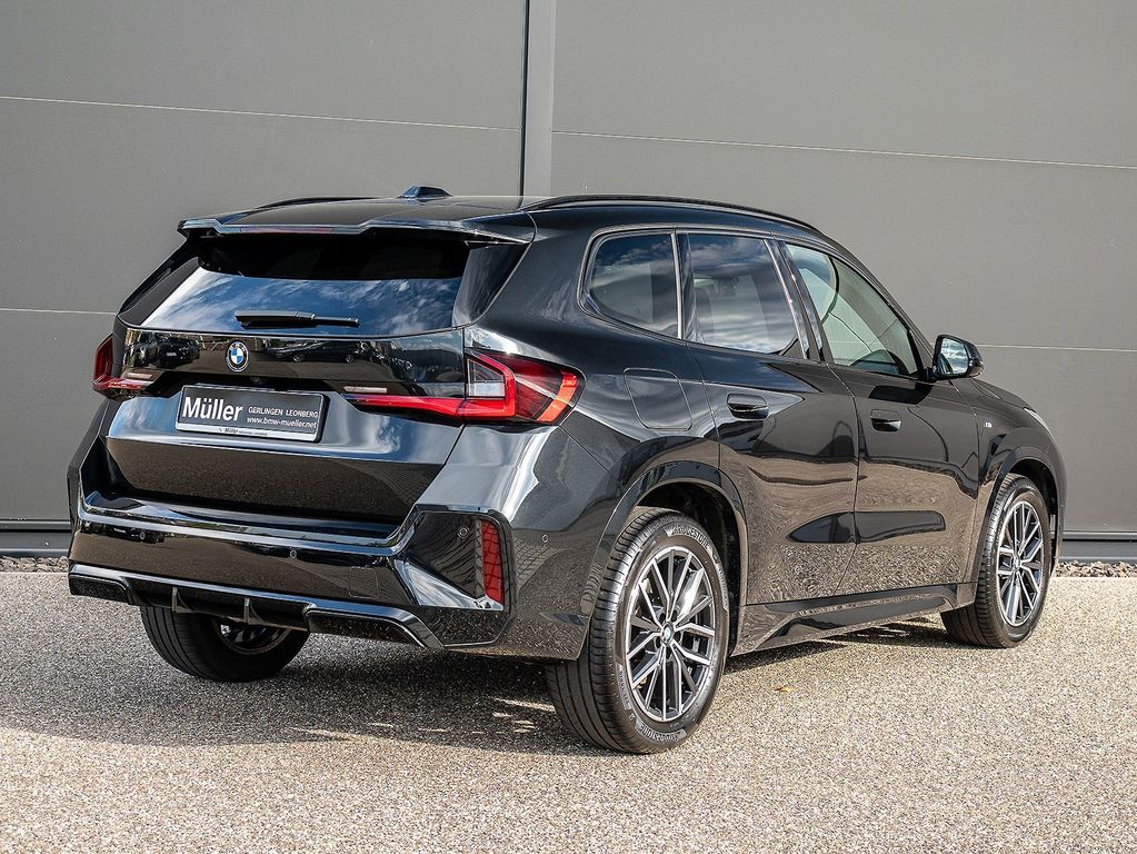 BMW X1 2023 г. Чёрный, пробег 50663 км