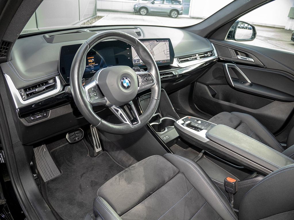BMW X1 2023 г. Чёрный, пробег 50663 км
