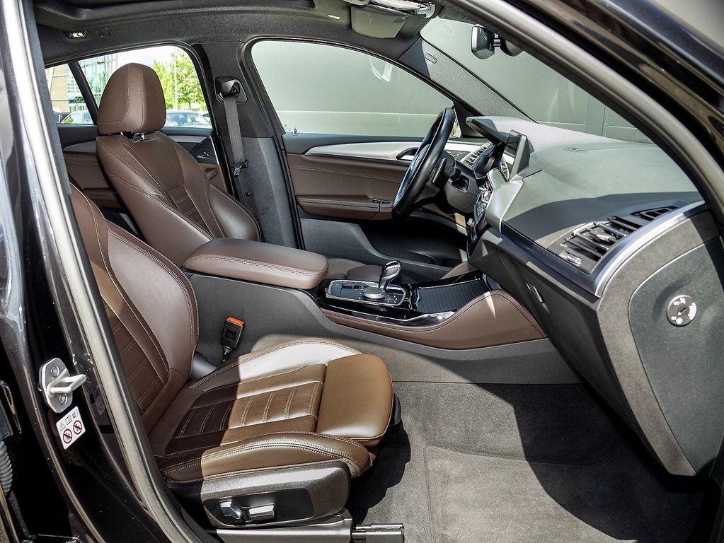 BMW X4 2022 г. Чёрный, пробег 34923 км