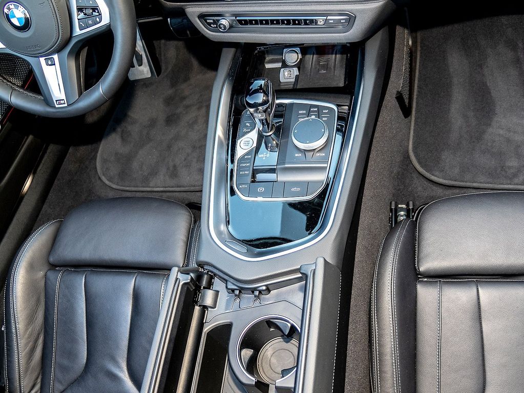 BMW X9 2025 г. Фиолетовый, пробег 10319 км
