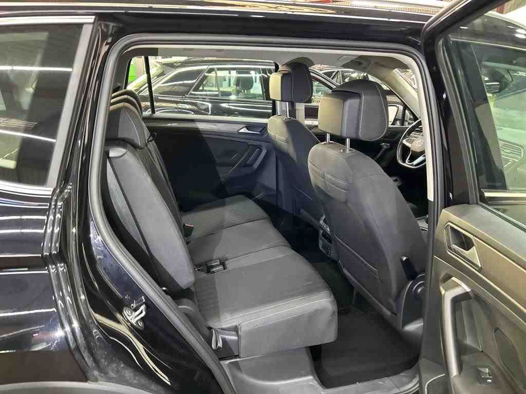 Volkswagen TIGUAN ALLSPACE 2025 г. Чёрный, пробег 36900 км