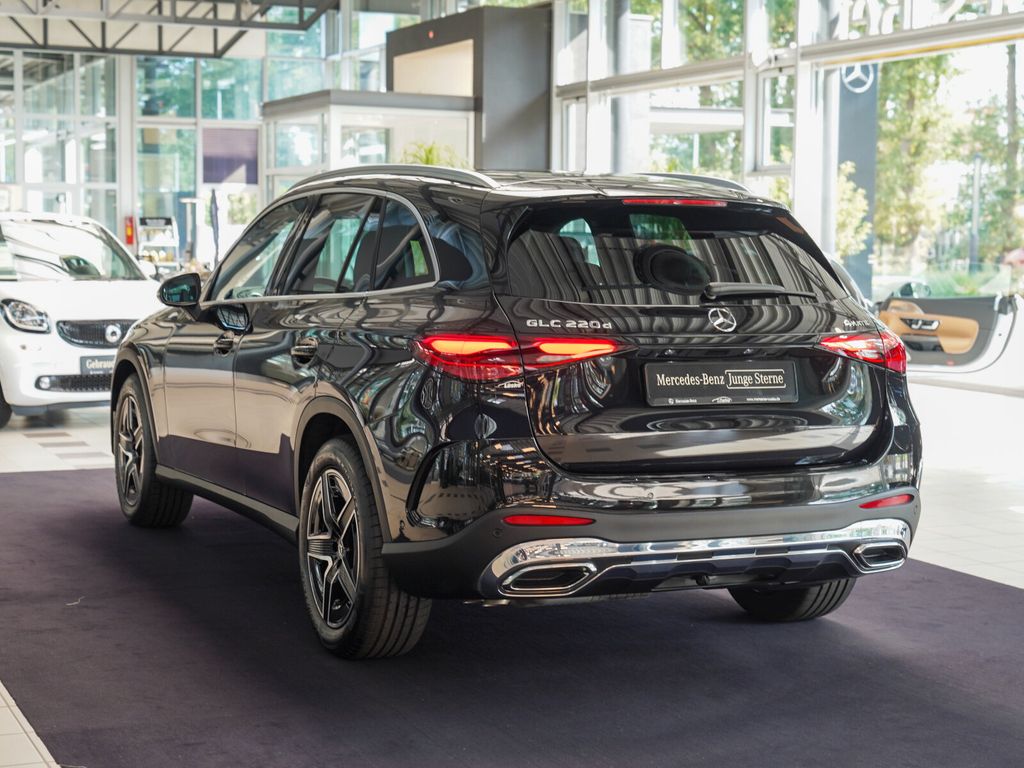 Mercedes-Benz GLC 220 2025 г. Чёрный, пробег 20238 км