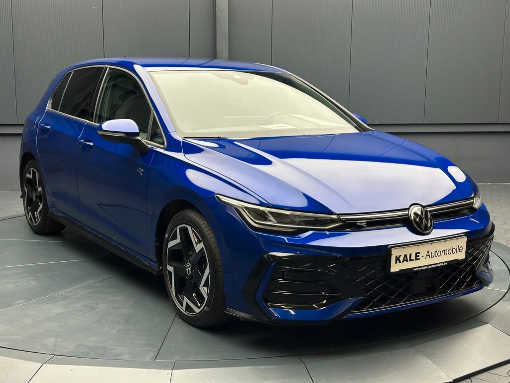 Volkswagen Golf 2025 г. Синий, пробег 17750 км