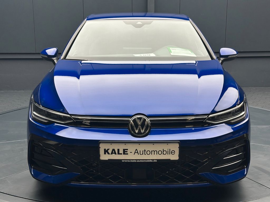 Volkswagen Golf 2025 г. Синий, пробег 17750 км