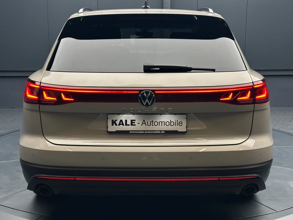 Volkswagen Touareg 2025 г. Бежевый, пробег 22750 км