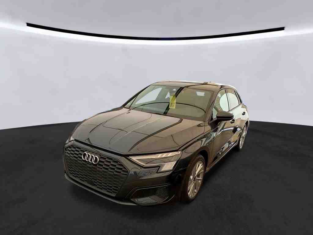 Audi A3 2023 г. Серый, пробег 45300 км