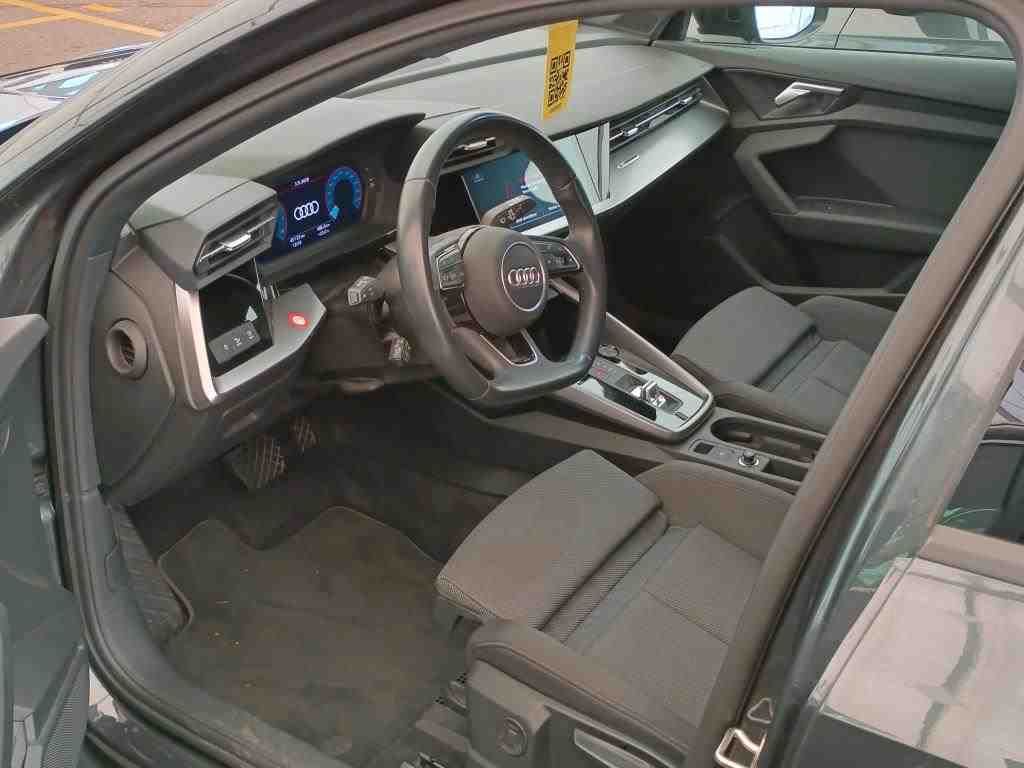 Audi A3 2023 г. Серый, пробег 45300 км