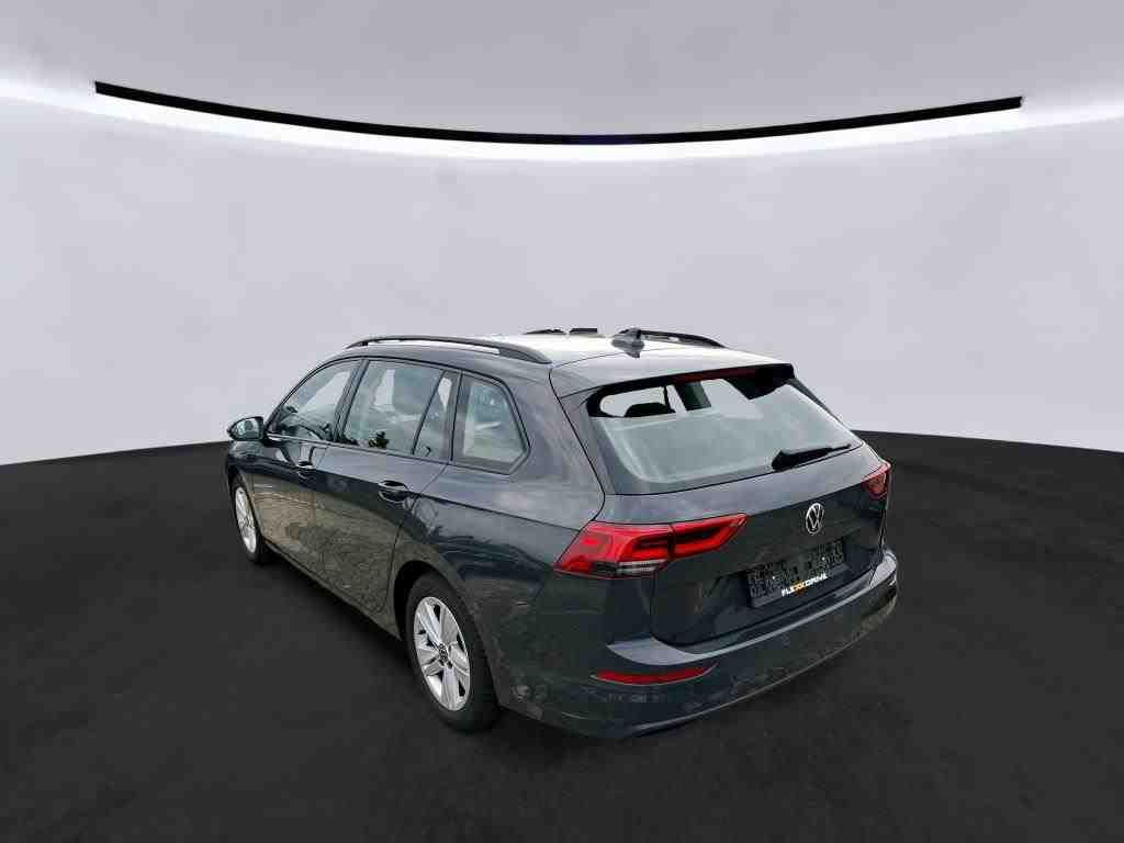 Volkswagen Golf 2024 г. Серый, пробег 40400 км