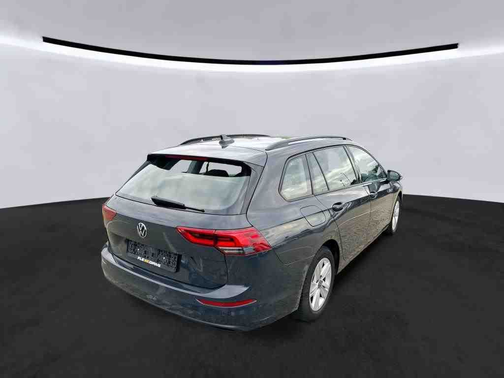 Volkswagen Golf 2024 г. Серый, пробег 40400 км