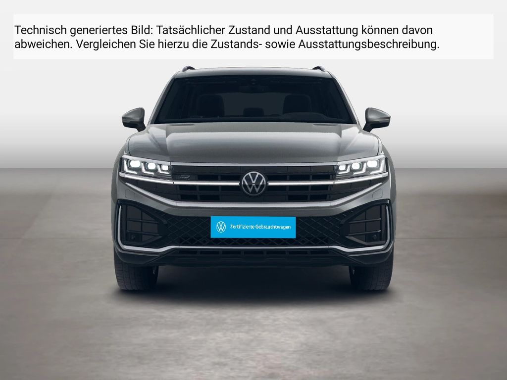 Volkswagen Touareg 2026 г. Серый, пробег 13000 км