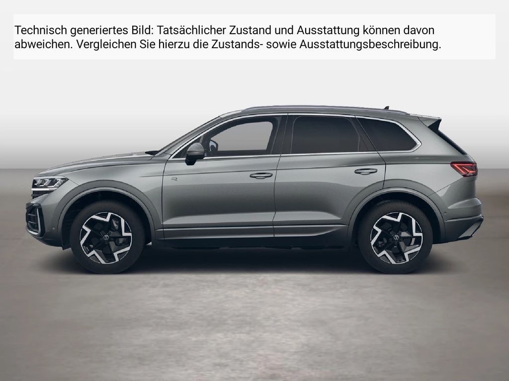 Volkswagen Touareg 2026 г. Серый, пробег 13000 км