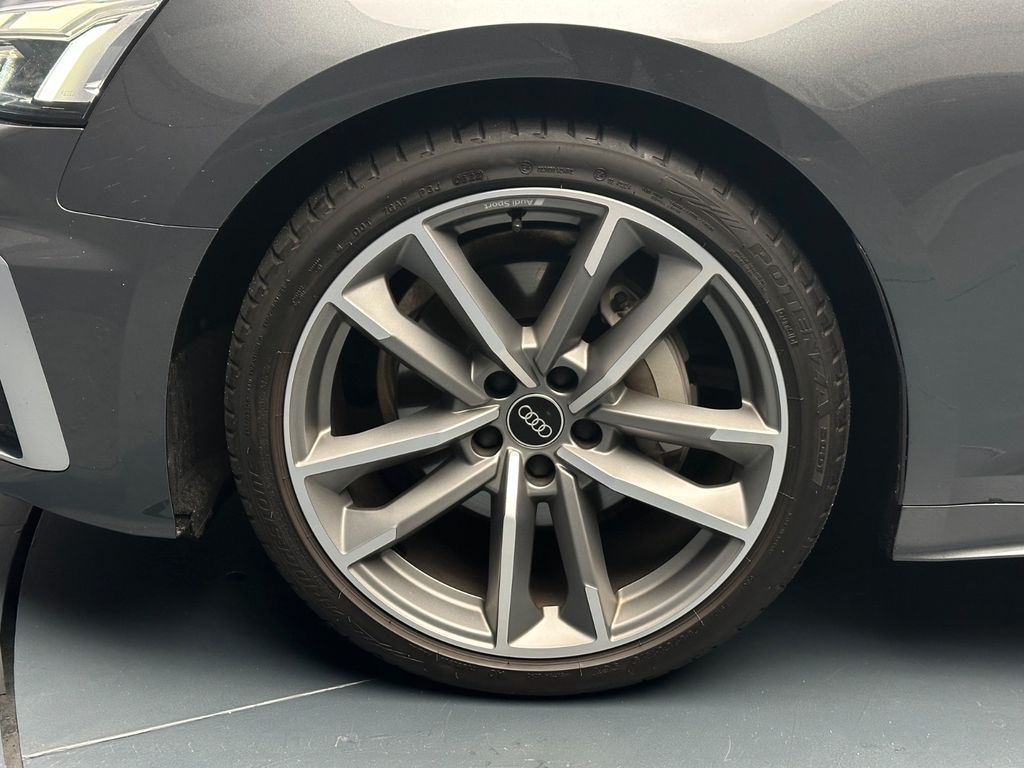 Audi A5 2022 г. Серый, пробег 40000 км