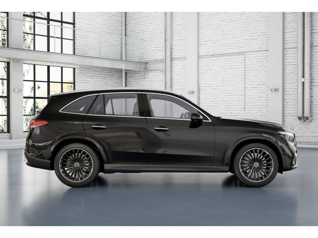 Mercedes-Benz GLC 200 2025 г. Чёрный, пробег 12424 км