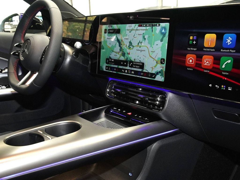 Mercedes-Benz CLA 200 2026 г. Белый, пробег 9900 км