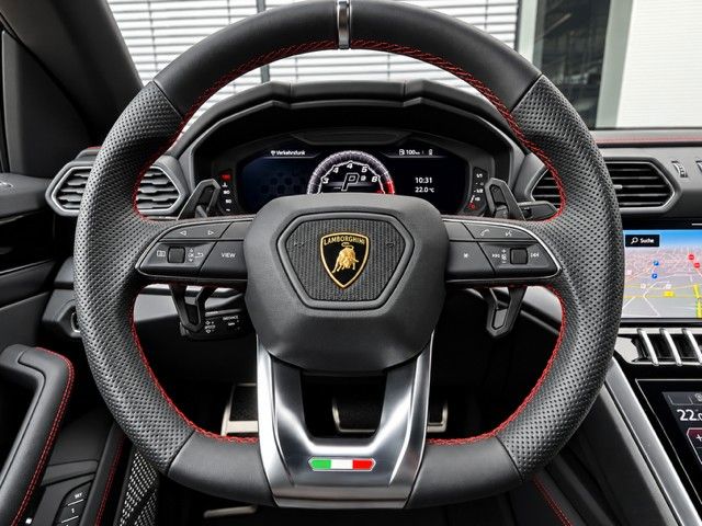 Lamborghini Urus 2021 г. Чёрный, пробег 38745 км