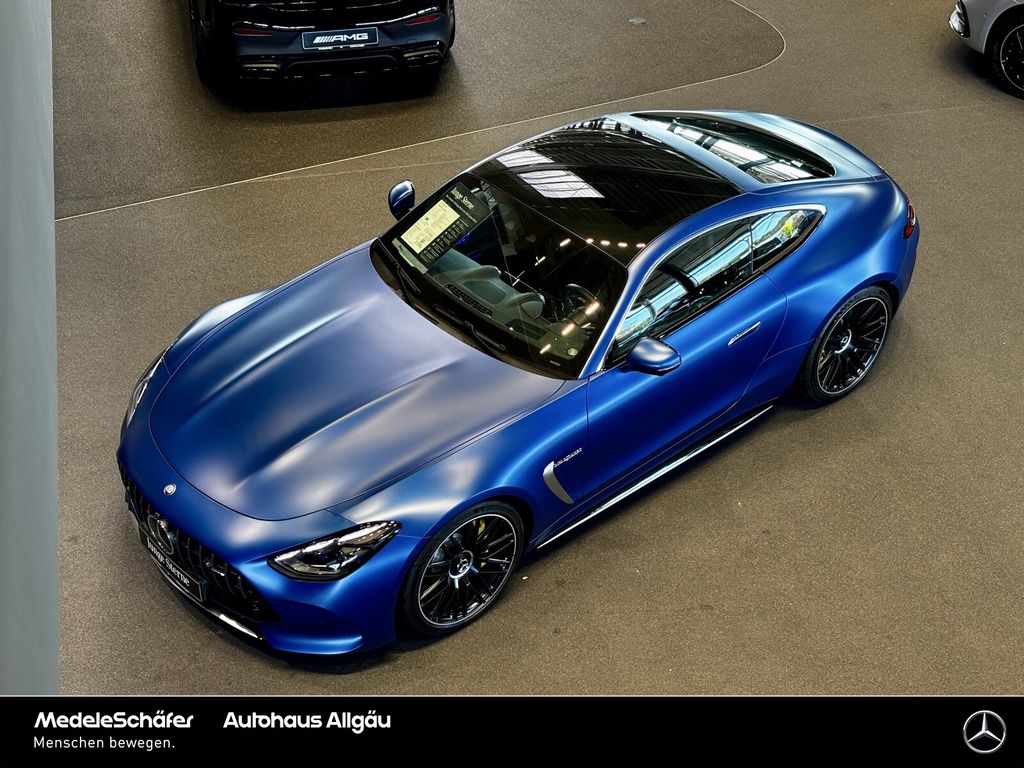 Mercedes-Benz AMG GT 2024 г. Синий, пробег 15100 км