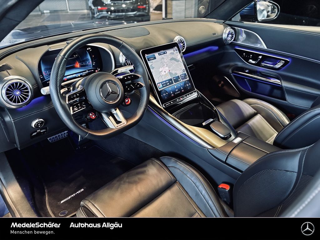 Mercedes-Benz AMG GT 2024 г. Синий, пробег 15100 км