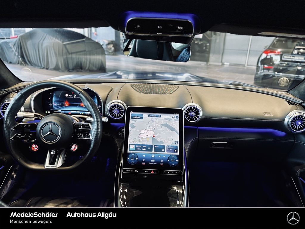 Mercedes-Benz AMG GT 2024 г. Синий, пробег 15100 км