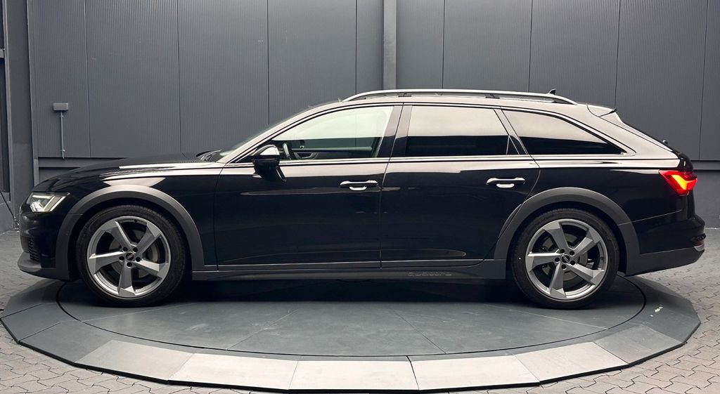 Audi A6 allroad 2023 г. Чёрный, пробег 55000 км