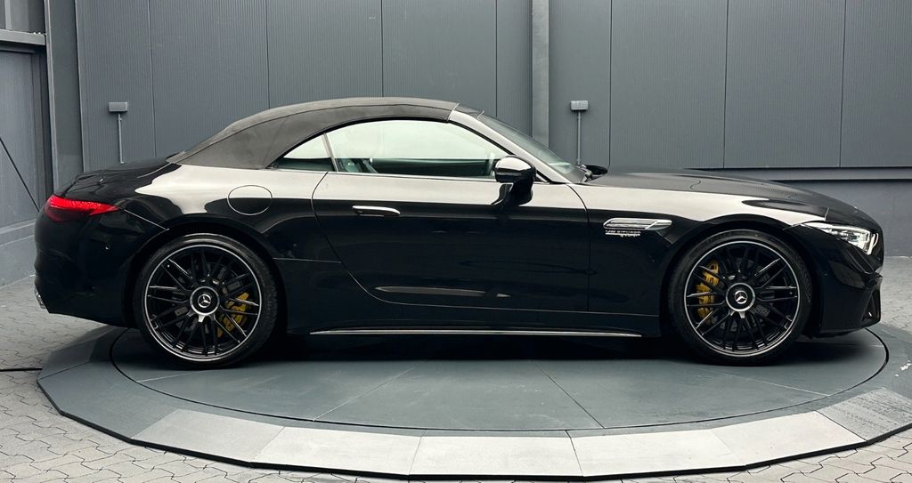 Mercedes-Benz SL 63 AMG 2022 г. Чёрный, пробег 12000 км