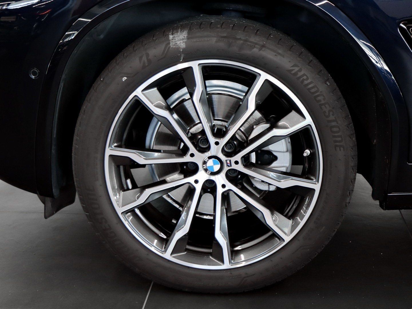 BMW X3 2023 г. Чёрный, пробег 42277 км