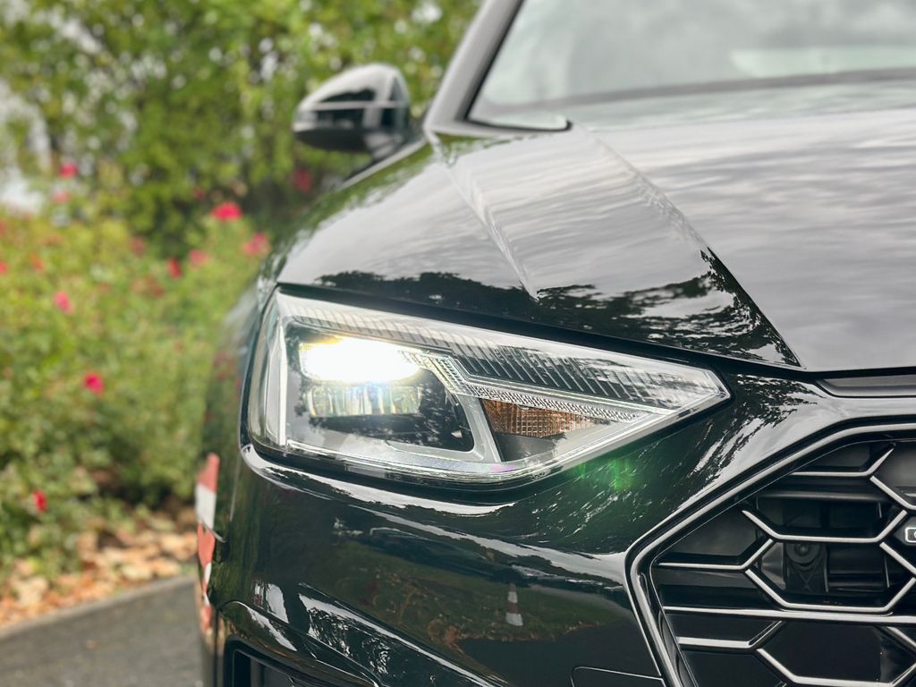 Audi A4 2023 г. Чёрный, пробег 32980 км